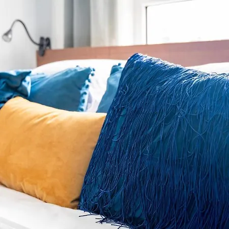 Zachodnia Station Serviced Apartamento Varsóvia