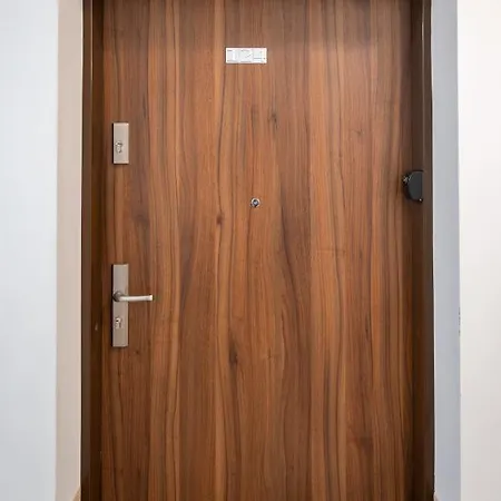 Apartamento Zachodnia Station Serviced Varsóvia