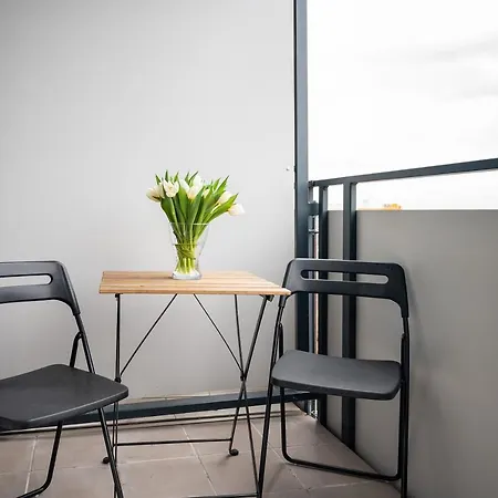 Zachodnia Station Serviced Warszawa